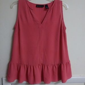 INC International Concepts Top size 4